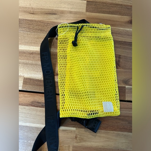 FREE PEOPLE MOVEMENT Mesh Sling Bag| NWOT| Color : yellow - Picture 6 of 9